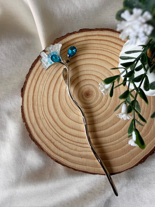 Beach Hair Pin - Lily